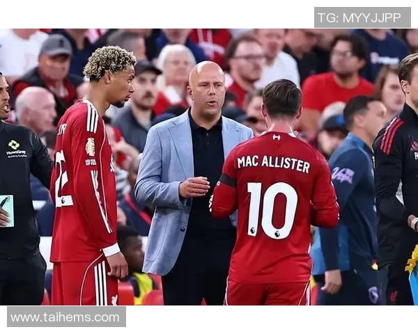 维尔茨遭反向夸赞!利物浦1亿先生不吭声不躲球成唯一亮点 维尔茨遭反向夸赞!利物浦1亿先生不吭声不躲球成唯一亮点