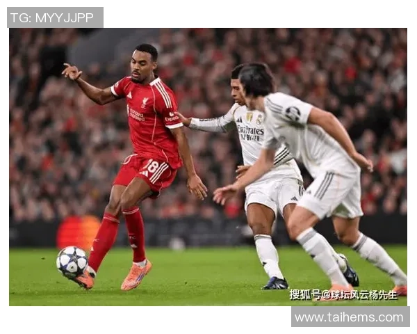 皇马内部纷争升级修斯与库尔图瓦激烈对抗引发广泛关注